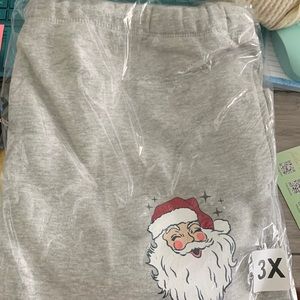 Living fully sweatpants from current launch soldout. 70 cotton 30 polyester